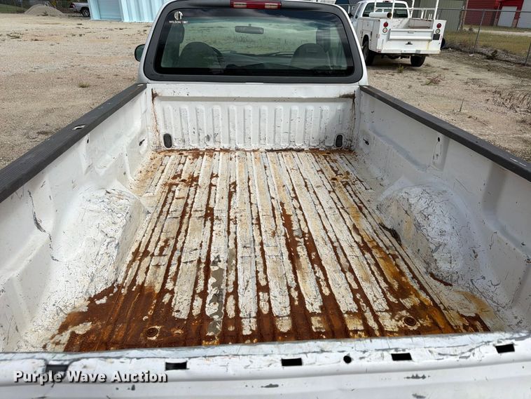 image for item FU4715 2002 Ford F150 pickup truck