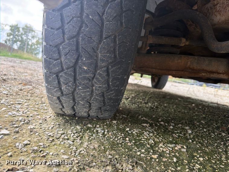 image for item FU4715 2002 Ford F150 pickup truck