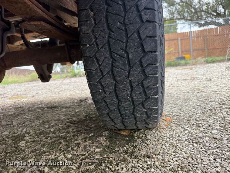 image for item FU4715 2002 Ford F150 pickup truck
