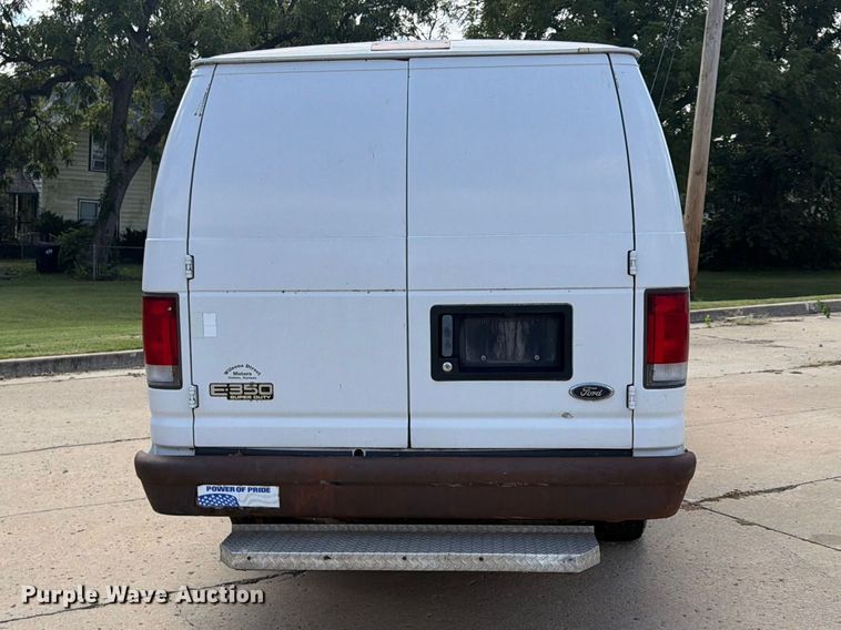 image for item FU4717 2000 Ford E350 van