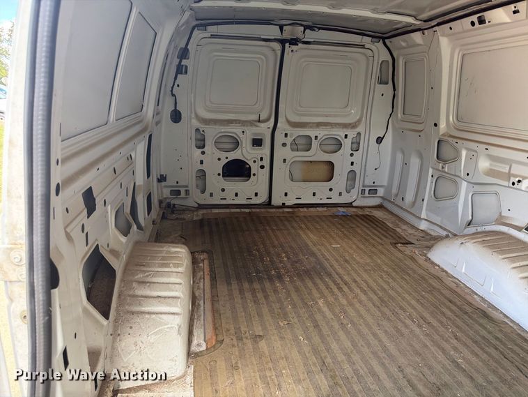 image for item FU4717 2000 Ford E350 van