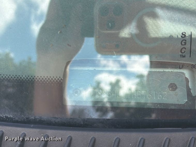 image for item FU4717 2000 Ford E350 van