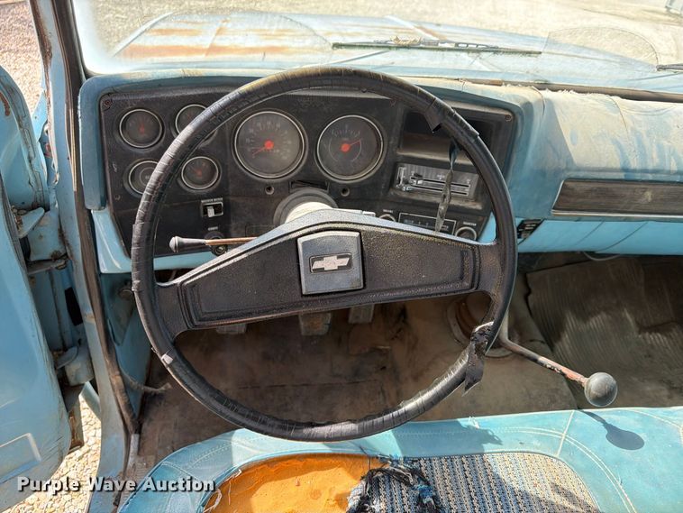 image for item FU4718 1974 Chevrolet C30 dump bed pickup truck