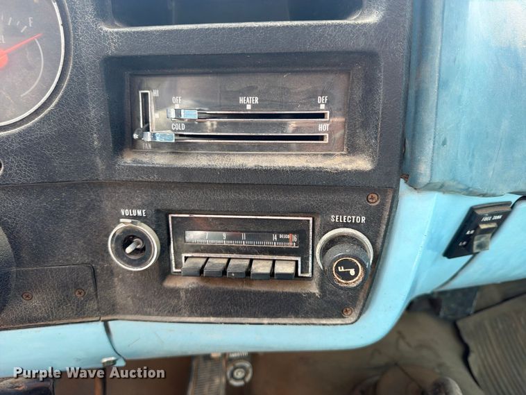 image for item FU4718 1974 Chevrolet C30 dump bed pickup truck