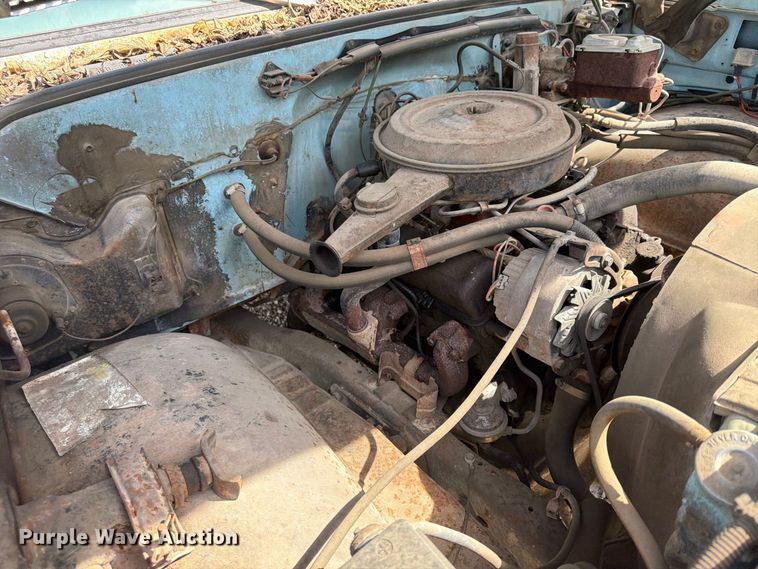 image for item FU4718 1974 Chevrolet C30 dump bed pickup truck