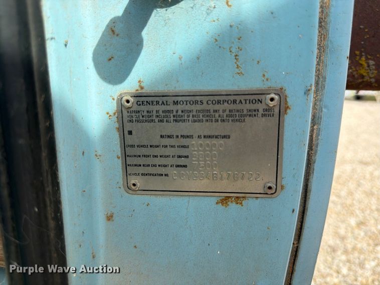 image for item FU4718 1974 Chevrolet C30 dump bed pickup truck