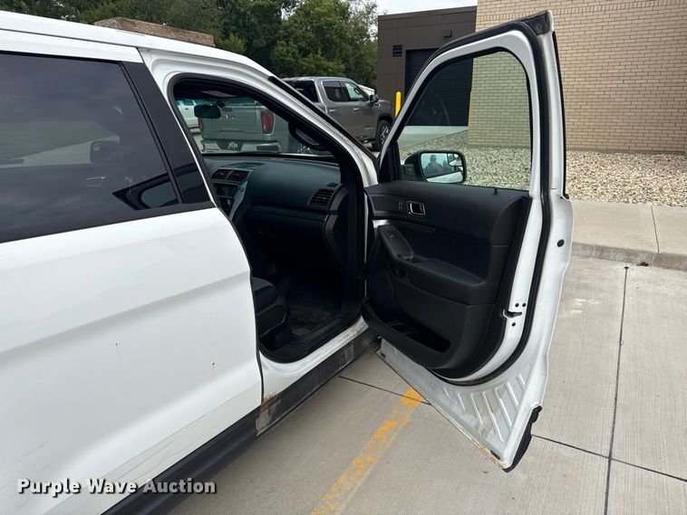 image for item ND9550 2014 Ford Explorer Police Interceptor SUV