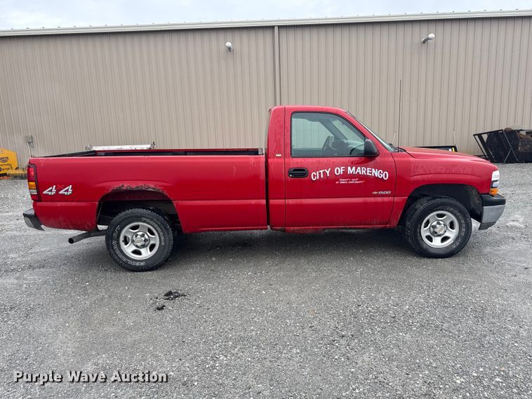 image for item ND9553 2000 Chevrolet Silverado 1500 pickup truck