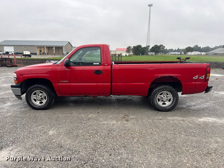image for item ND9553 2000 Chevrolet Silverado 1500 pickup truck