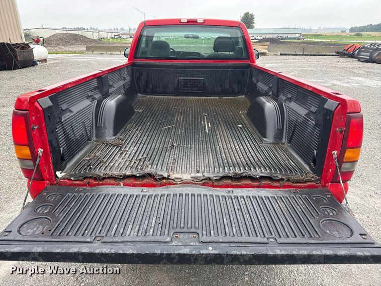 image for item ND9553 2000 Chevrolet Silverado 1500 pickup truck