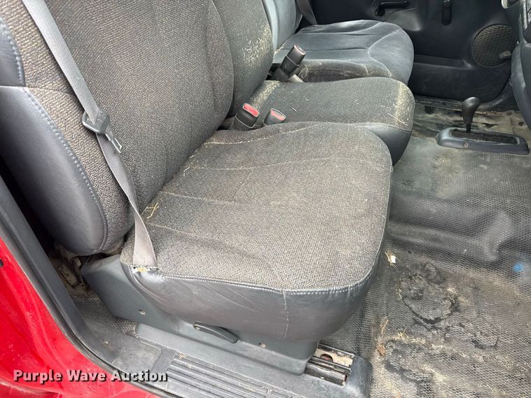 image for item ND9553 2000 Chevrolet Silverado 1500 pickup truck