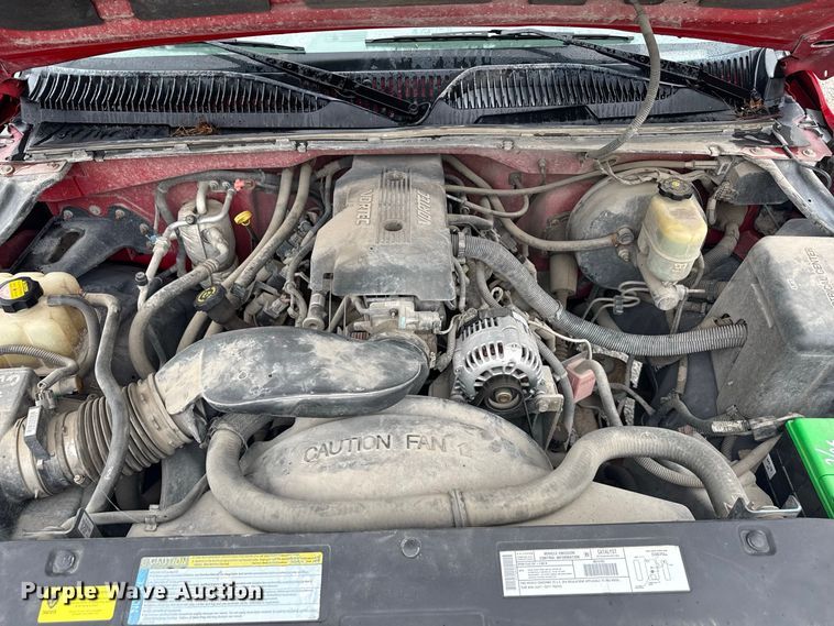 image for item ND9553 2000 Chevrolet Silverado 1500 pickup truck