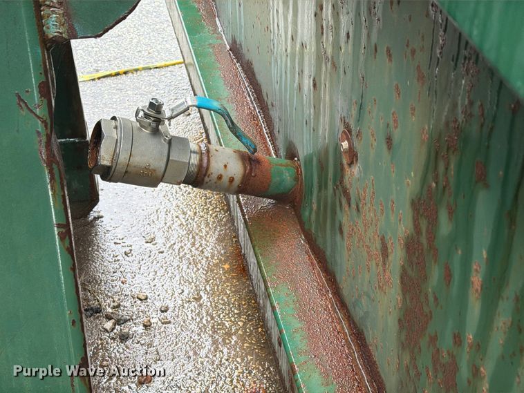 image for item NF9675 2008 TWC SLB15 roll-off dumpster