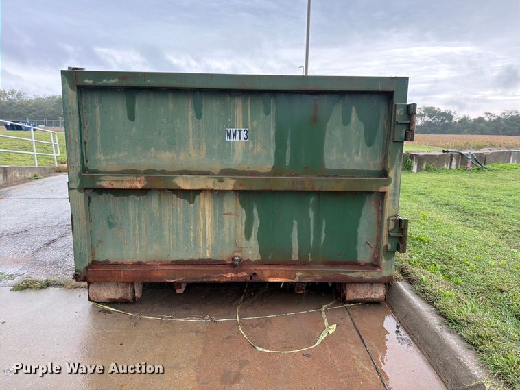 image for item NF9676 2004 WTC OTS13 roll-off container