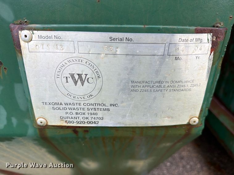 image for item NF9676 2004 WTC OTS13 roll-off container