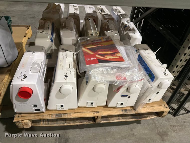 image for item NF9678 Approximately 21 sewing machines