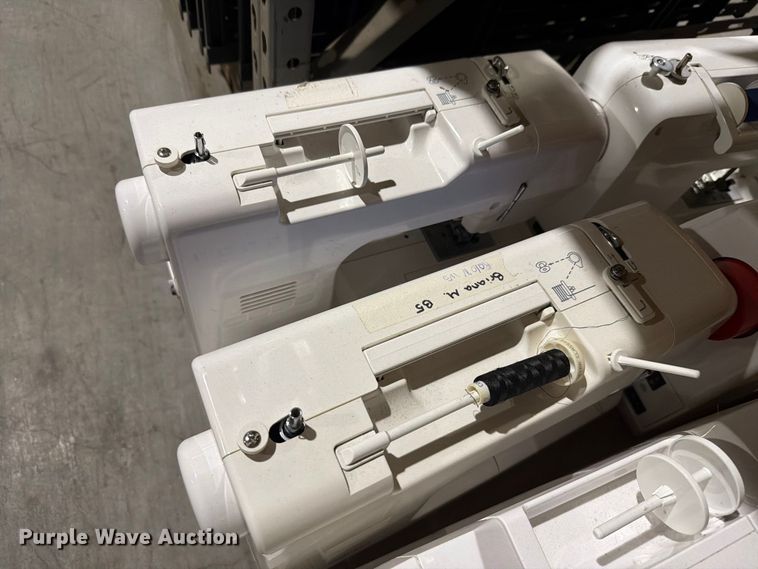 image for item NF9678 Approximately 21 sewing machines