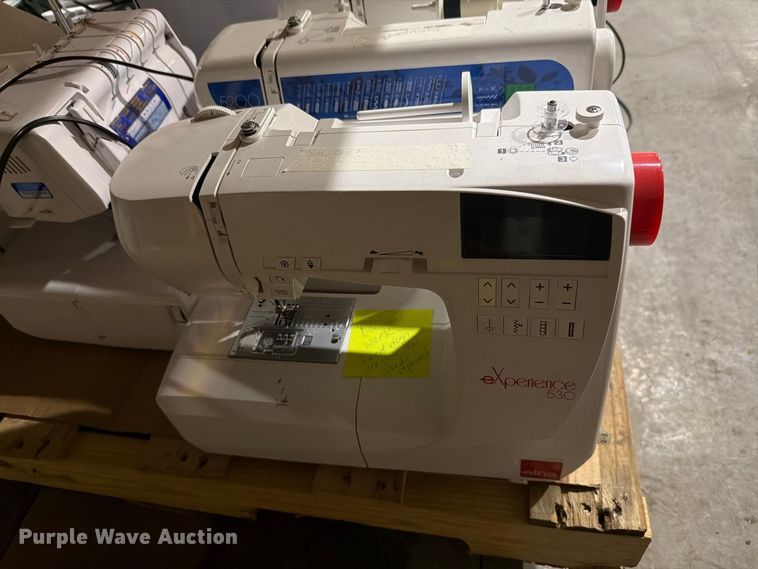 image for item NF9678 Approximately 21 sewing machines