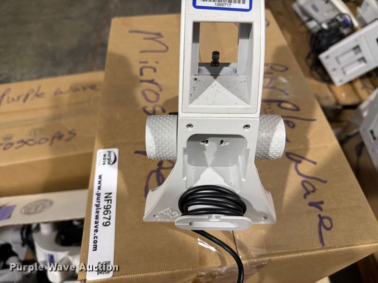 image for item NF9679 Classroom microscopes