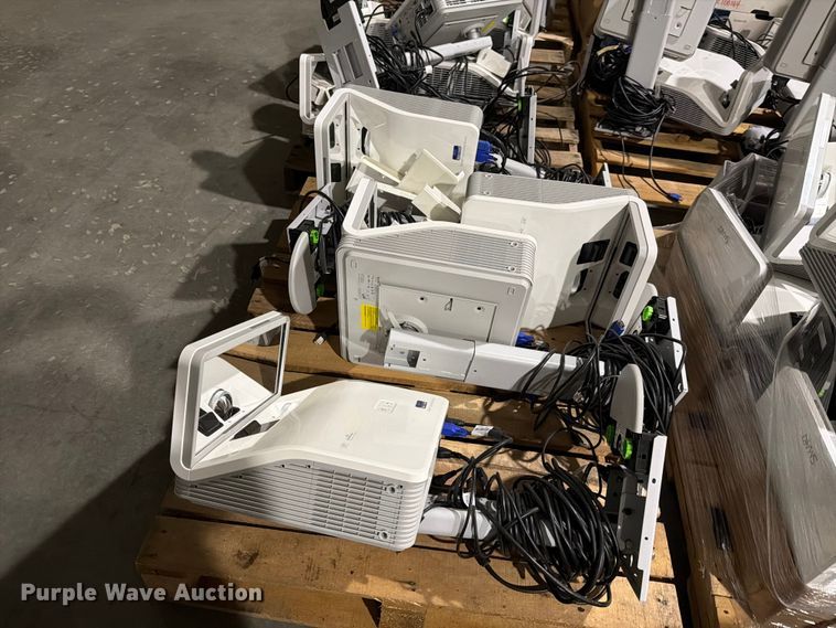 image for item NF9680 (24) projectors