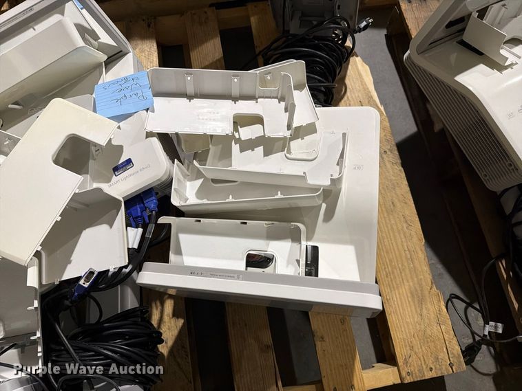 image for item NF9680 (24) projectors