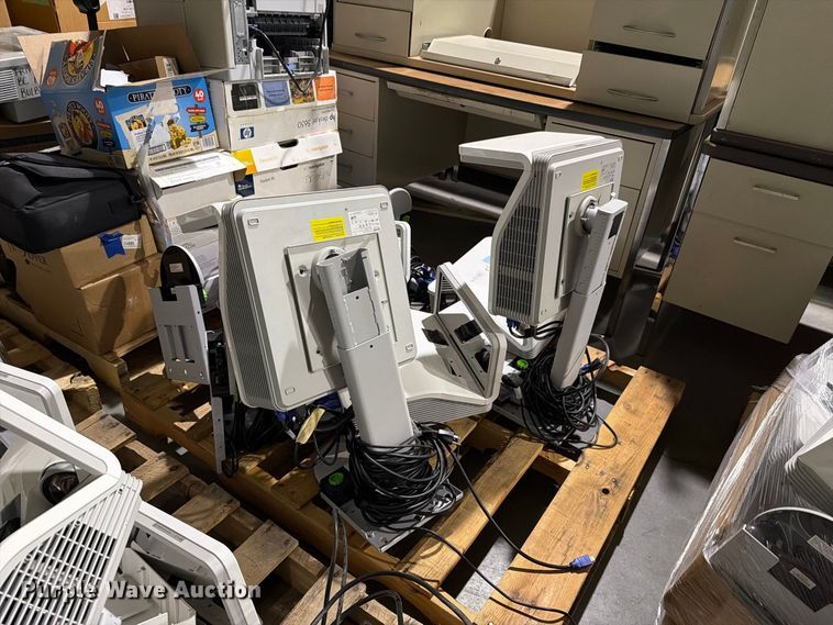 image for item NF9680 (24) projectors