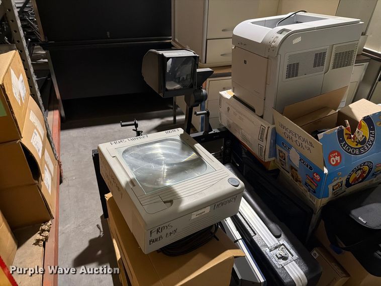 image for item NF9680 (24) projectors