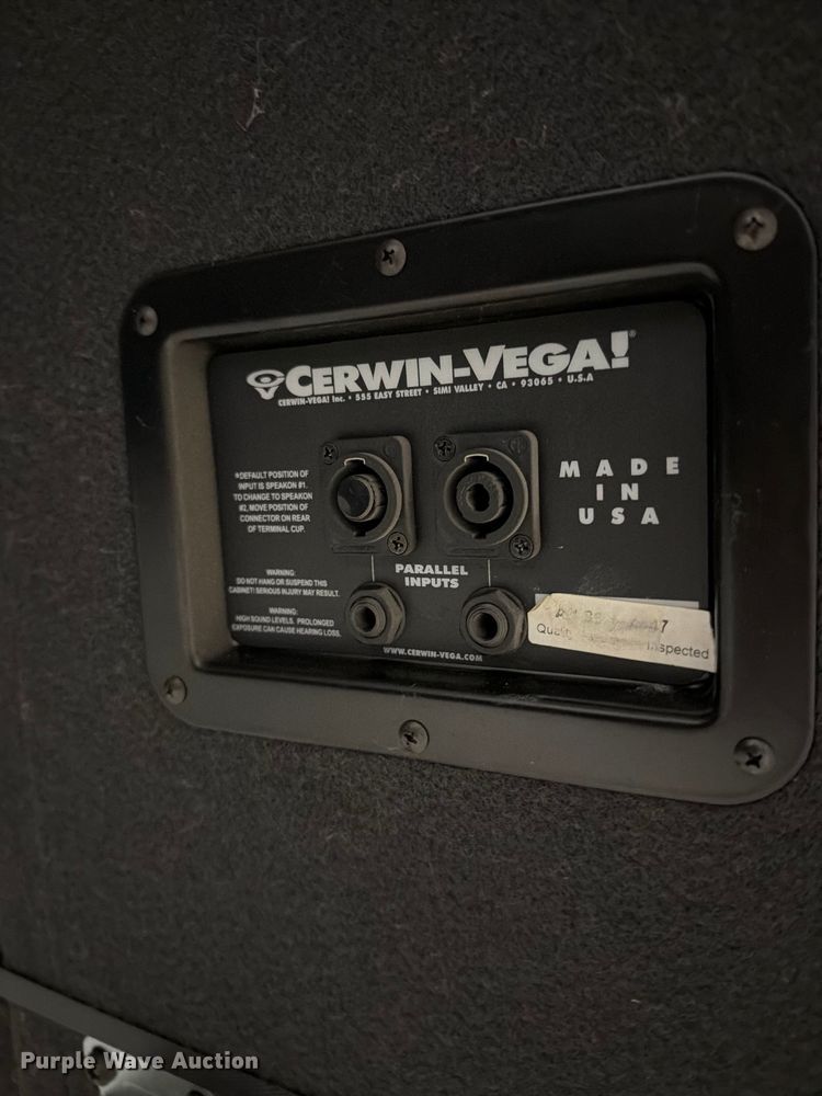 image for item NF9685 (2) Cerwin-Vega! speakers