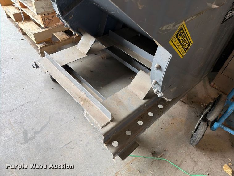 image for item NF9687 Wright Self Dumping Hopper 