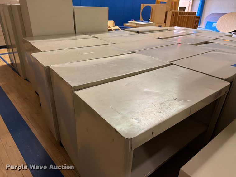 image for item NF9689 Furniture