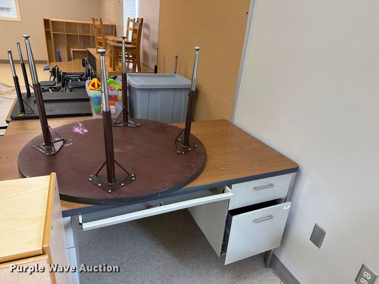 image for item NF9712 Furniture 