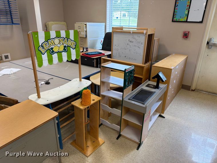 image for item NF9713 Furniture 