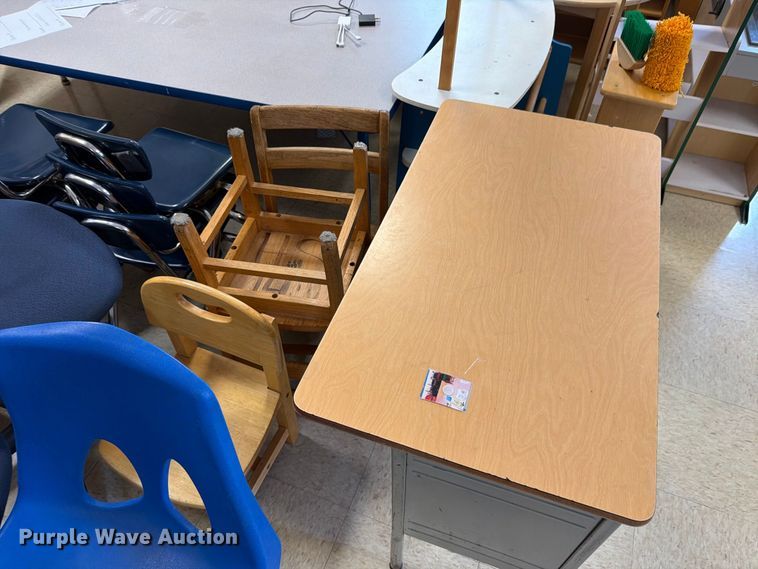 image for item NF9713 Furniture 