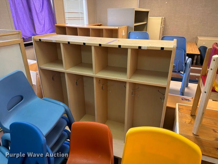 image for item NF9718 Furniture 