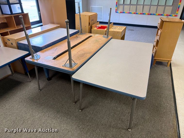 image for item NF9721 Furniture 