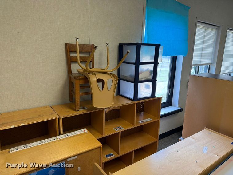 image for item NF9721 Furniture 