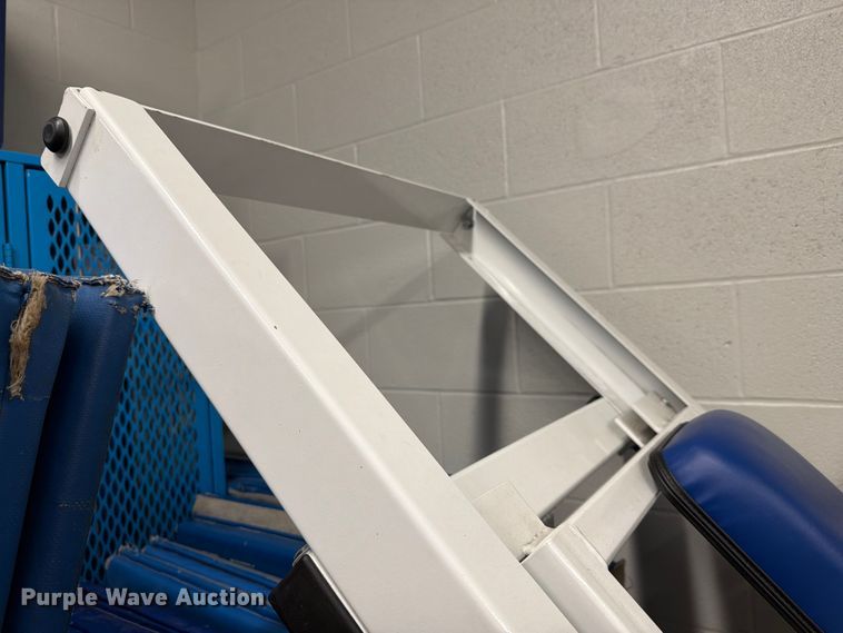 image for item NF9723 Leg press hack squat machine