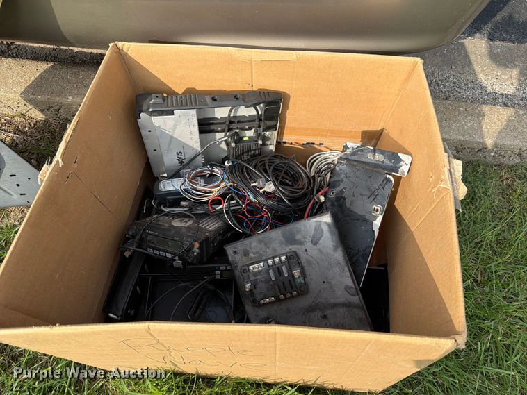 image for item NF9724 Police vehicle equipment