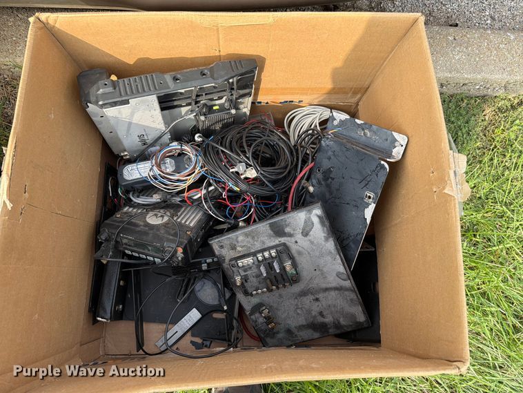 image for item NF9724 Police vehicle equipment