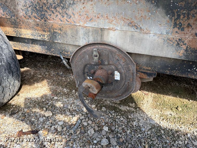 image for item NF9725 2003 Titan utility trailer