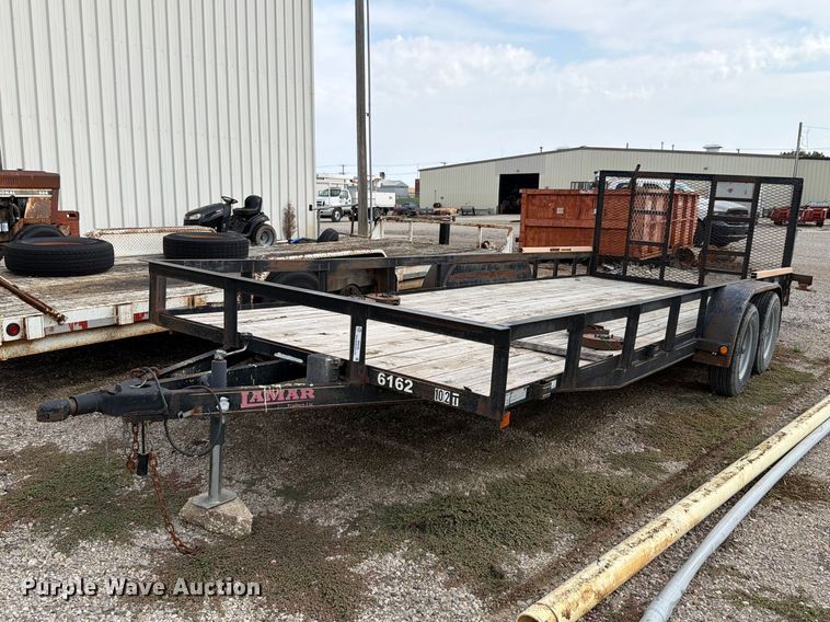 image for item NF9726 2011 Lamar Utility utility trailer