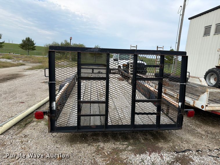 image for item NF9726 2011 Lamar Utility utility trailer