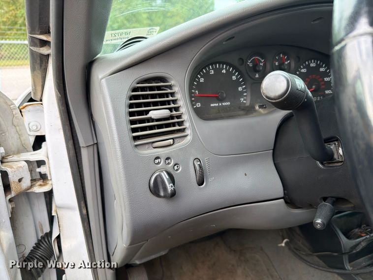 image for item NF9727 2005 Ford Ranger XLT Ext. Cab pickup truck