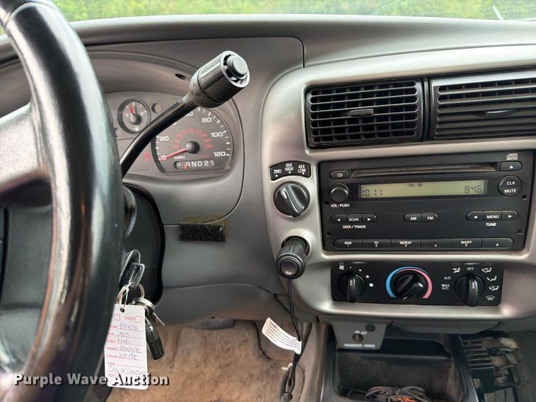 image for item NF9727 2005 Ford Ranger XLT Ext. Cab pickup truck