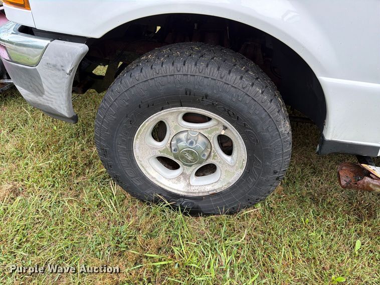 image for item NF9727 2005 Ford Ranger XLT Ext. Cab pickup truck