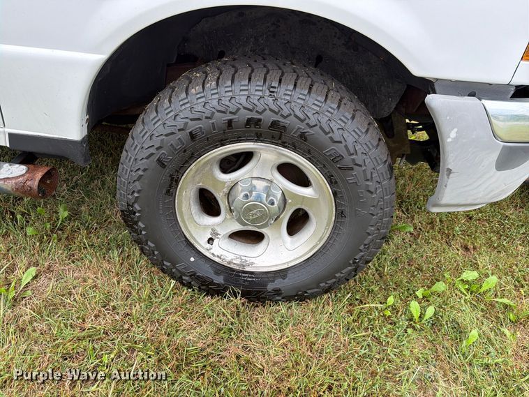 image for item NF9727 2005 Ford Ranger XLT Ext. Cab pickup truck