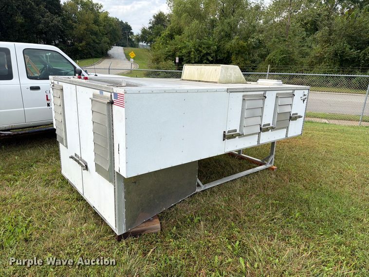 image for item NF9732 Jones animal control bed insert