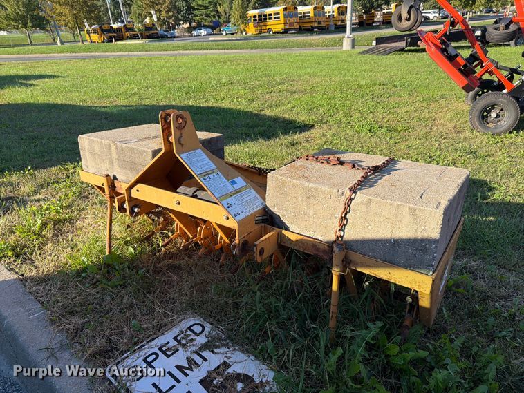 image for item NF9742 Tractor attachments