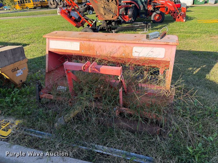 image for item NF9742 Tractor attachments