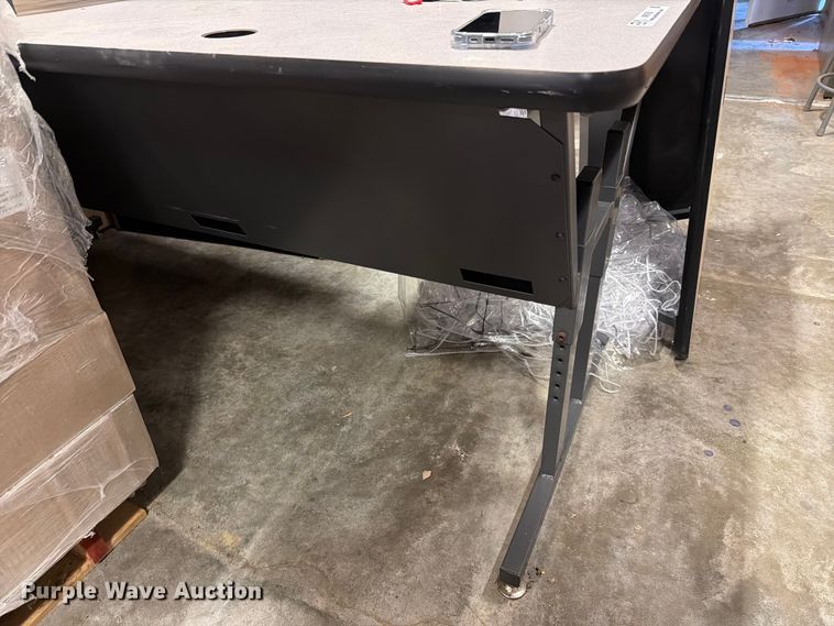 image for item NF9750 (17) tables